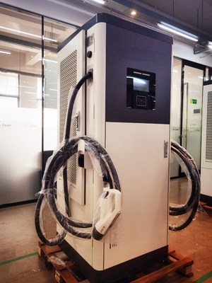 240KW/320KW/360KW CCS1/CCS2 Интегрированная двойная пушка DC Электрические транспортные средства заряжающая станция / Коммерческая станция быстрой зарядки Это очень хорошо для установки в отелях, супермаркетах, больницах, домах и т.д.